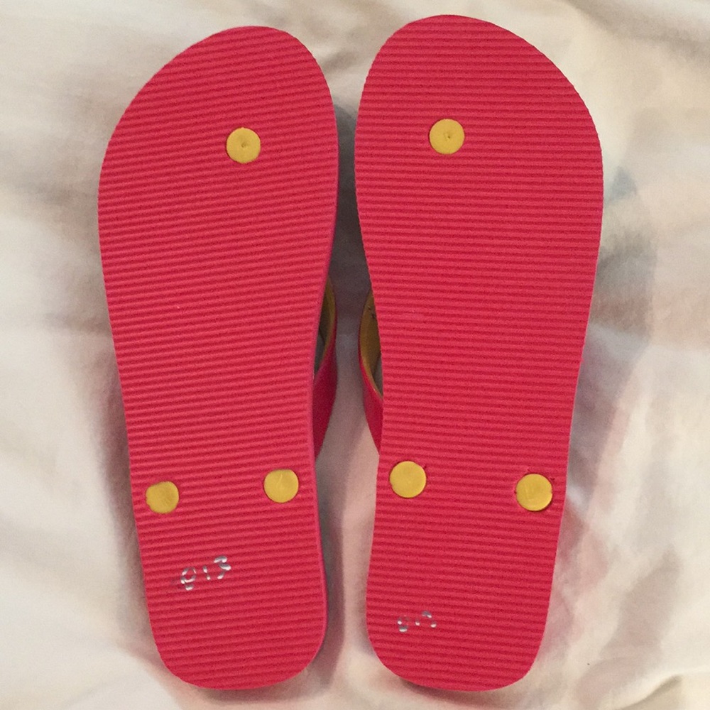 BCBGeneration Multicolored Flip Flops - Picture 5 of 5
